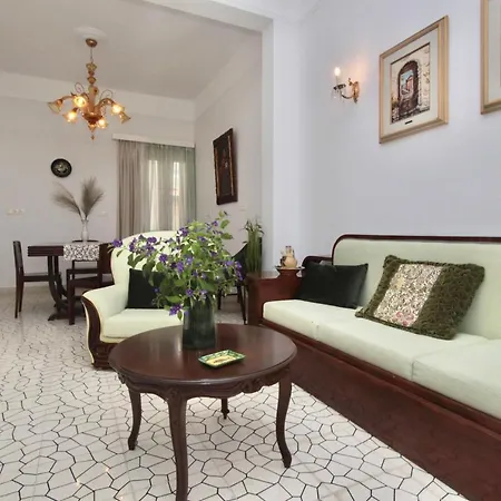 Nina Apartment